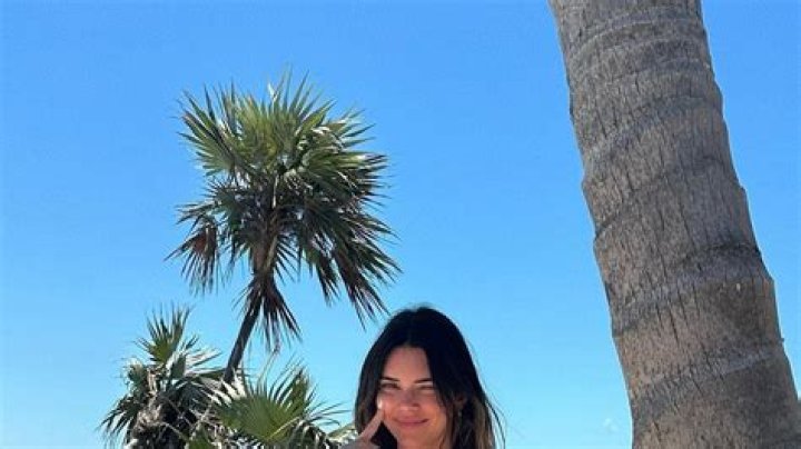 See Kendall Jenner's First Print Ad for Estee Lauder Fashion Gone Rogue