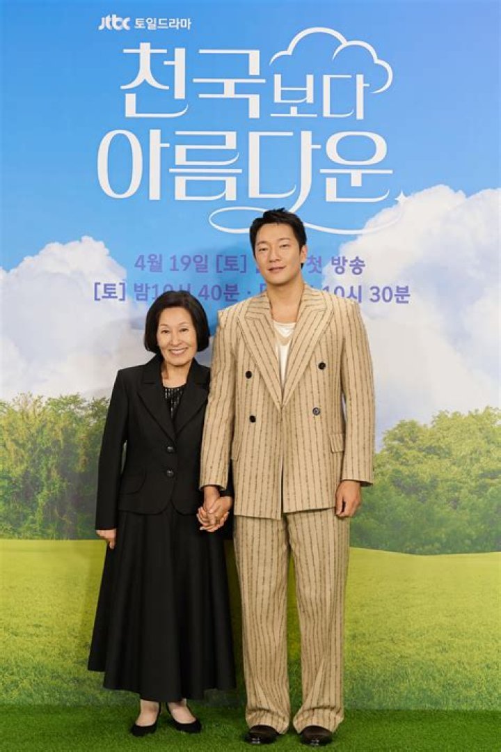 Selain Son Seok Gu, 5 Aktor Lawan Main Kim Ji Won Ini Juga Bikin Baper