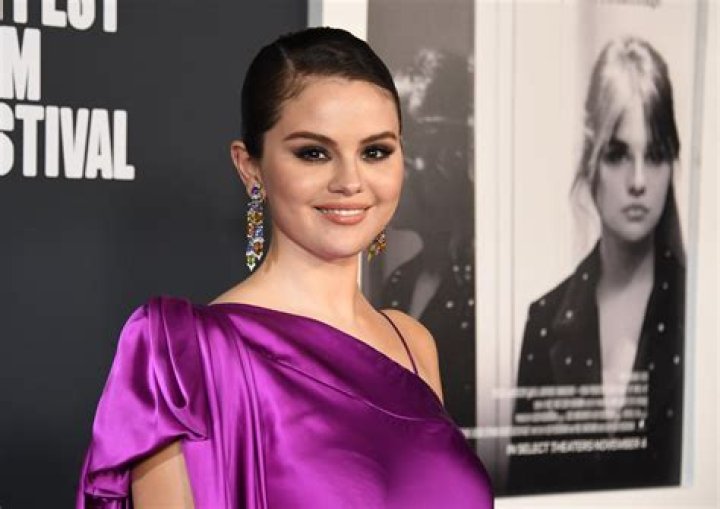 Selena Gomez&rsquo;s Mom Admits Parenting Design &lsquo;Wasn&rsquo;t Working&rsquo; All through