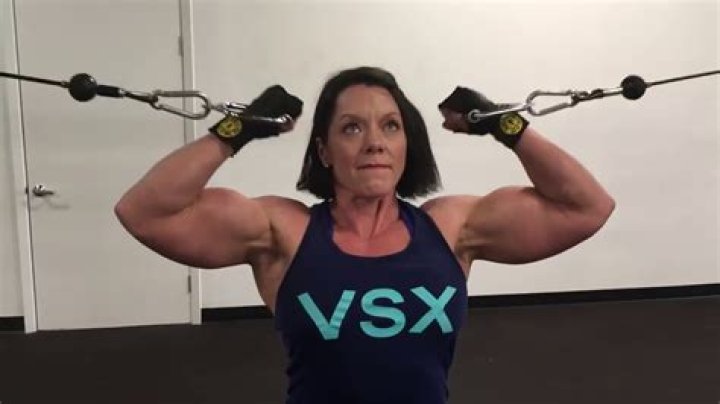 Sexy Muscle MILF Tara Williams Hero Curls YouTube