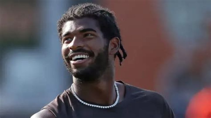 Shedeur Sanders Net Worth How much he's making with the Colorado