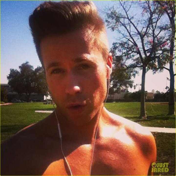 Shirtless Ashley Parker Angel Grabs Himself to Raise Awareness For