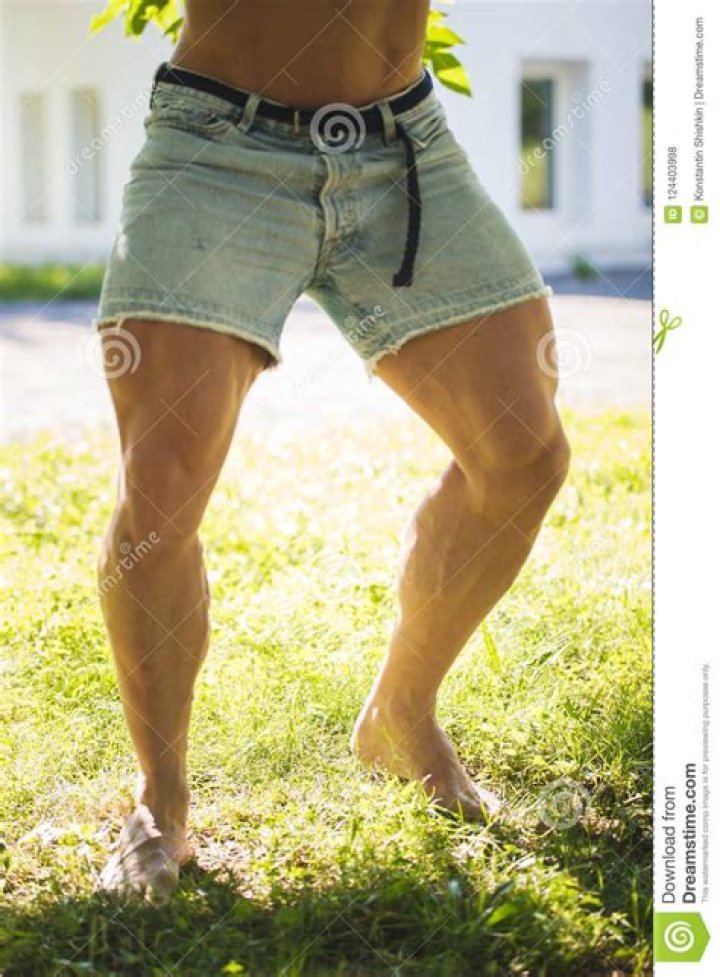 Shorts For Guys With Muscular Legs House for Rent