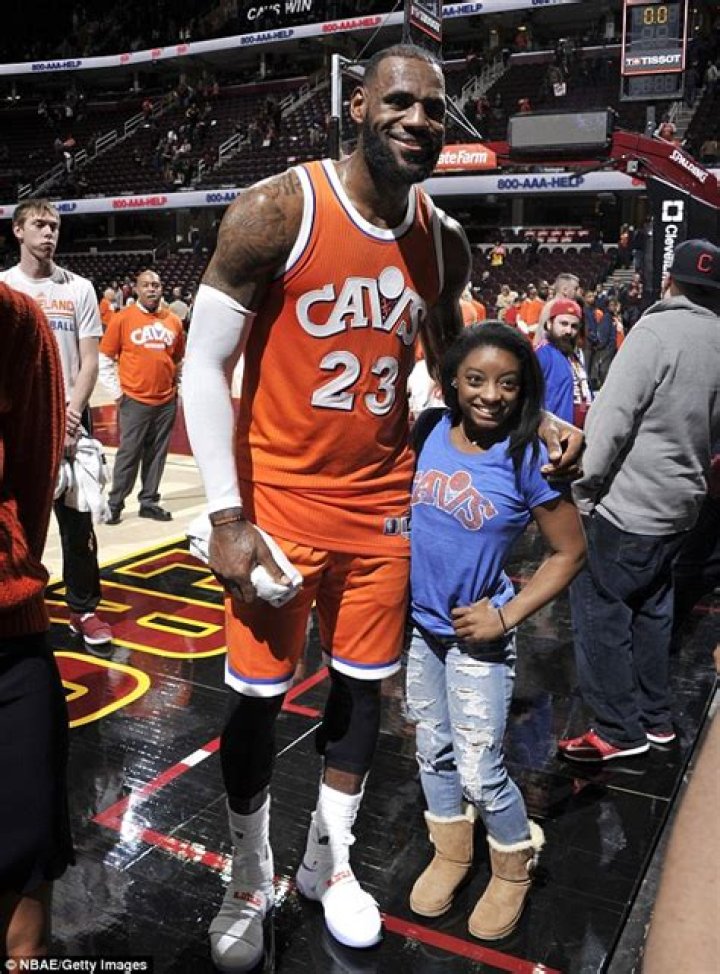 Simone Biles Height Feet Simone Biles posts shocking photo that