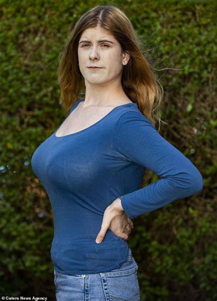 Size 10 mum says her 32K breasts have ruined her life Express Digest