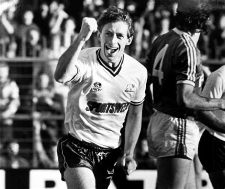 Snapshot In Time Micklewhite Strikes As Derby Defeat Ipswich On The
