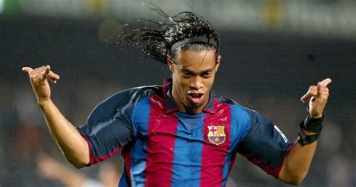 Soccer Blog Ronaldinho says goodbye