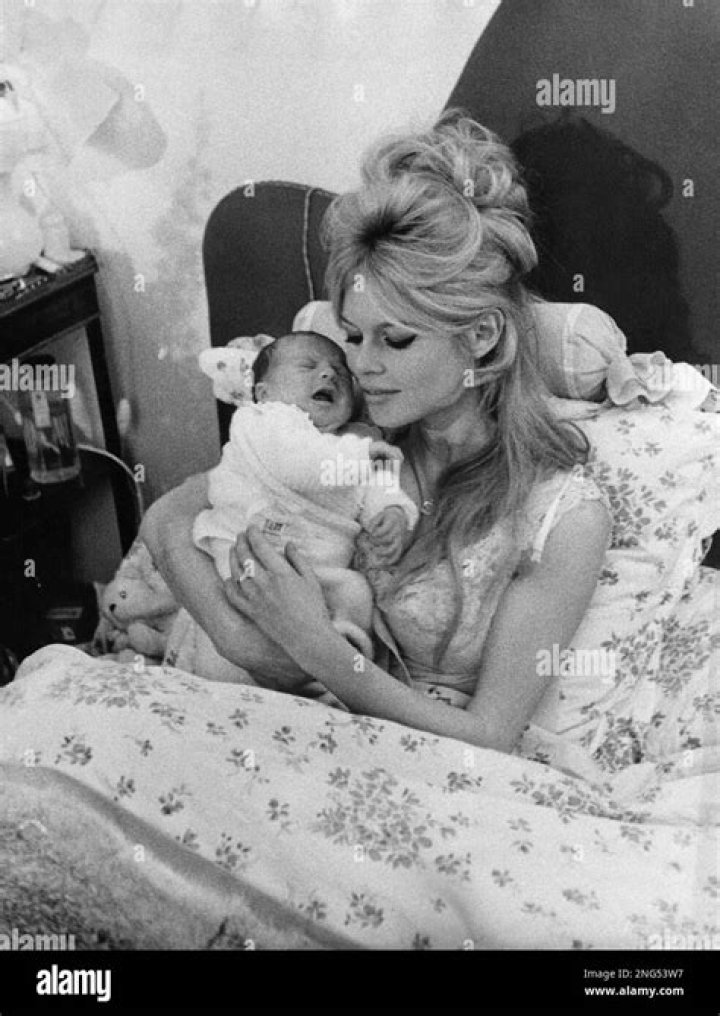 Son Brigitte Bardot Cheap Sale head.hesge.ch