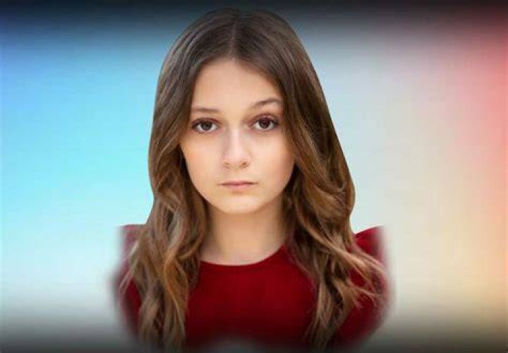 Sophie Fergi Wiki 2021 Net Worth, Height, Weight, Relationship & Full