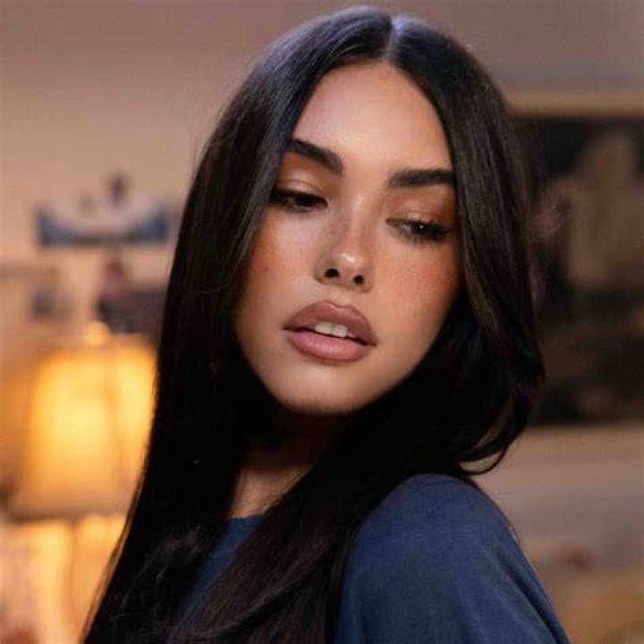 Starlets Madison beer, Madison beer photoshoot, Maddison beer
