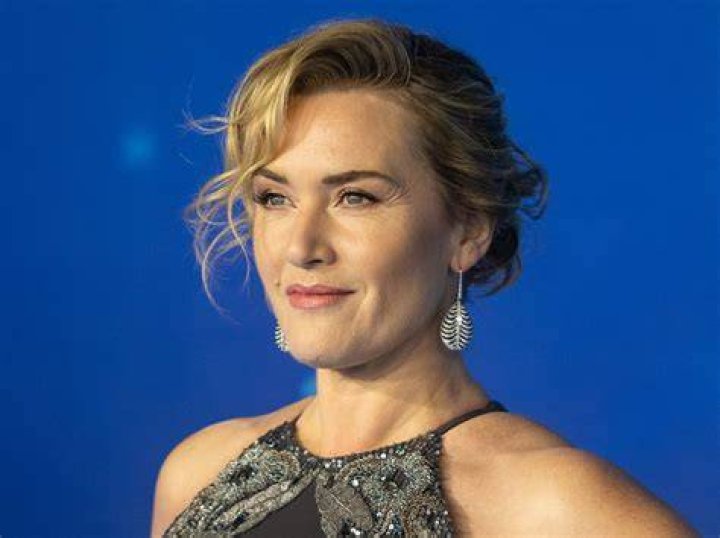 Stars and their fight with weight (40 pics) Curvy girl fashion