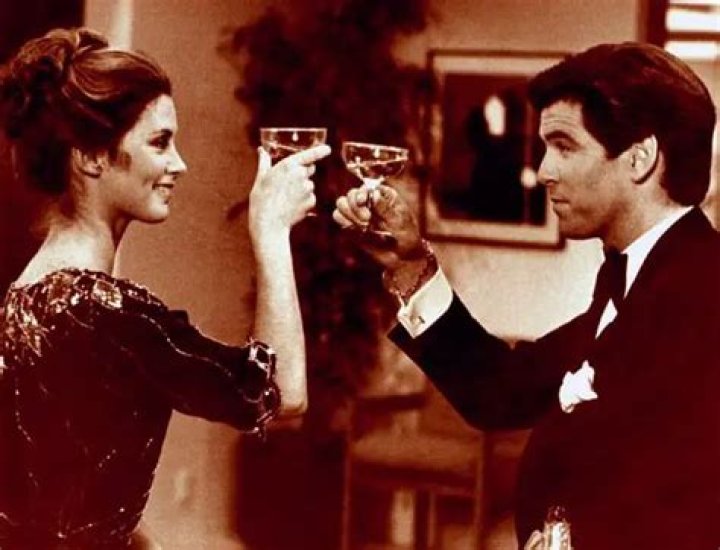 Stephanie Zimbalist against Wedding? Who Is Her Husband?