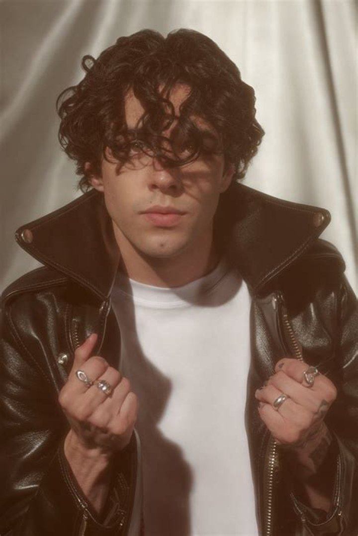 Stephen Sanchez drops a lyric video for his &ldquo;See The Light&rdquo; single