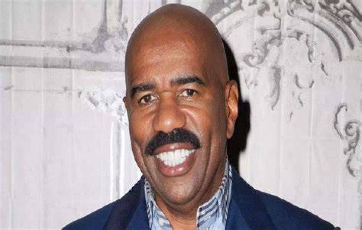 Steve Harvey Net Worth, Age, Height, Weight, Career, Family and Wife