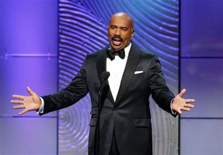 Steve Harvey sorry for offending fans with comments about Asian men