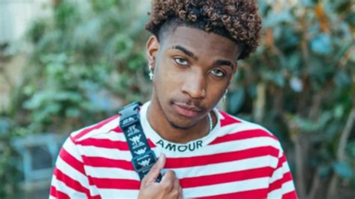 SwagBoyQ Biography Girlfriend, Age, Real Name, Net Worth, Height, Eyes