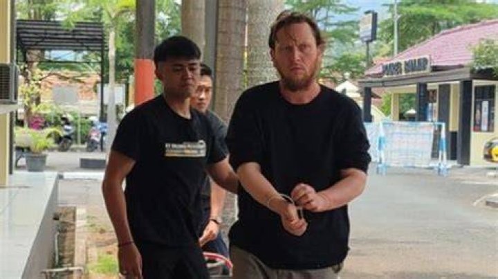 Tak Paham Bahasa dan Adat, Warga AS Arthur Leigh Welohr Tusuk Mertuanya