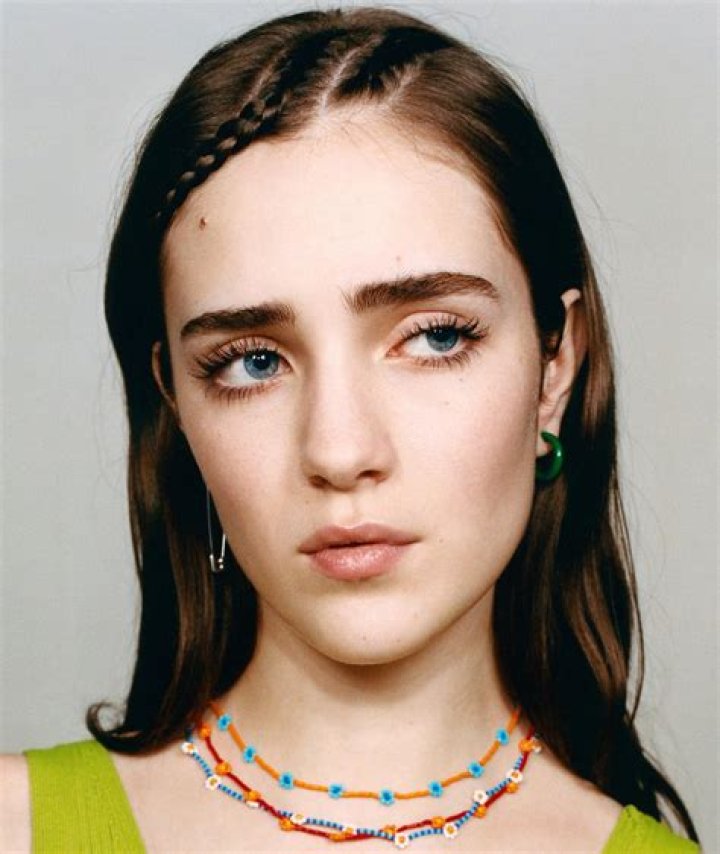 Talia Ryder Movies, Bio and Lists on MUBI