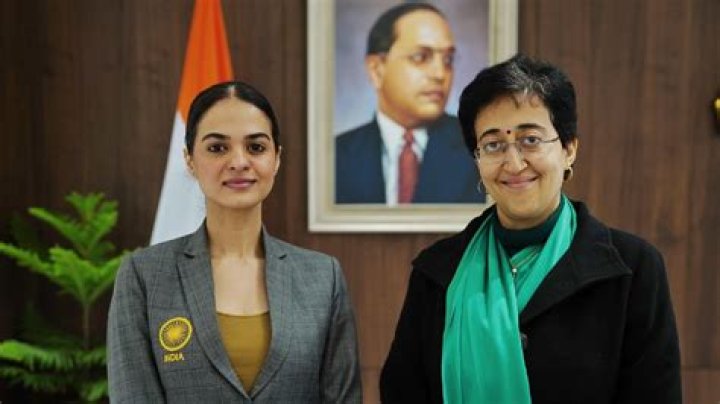 Tania Sachdev r/TaniaSachdev