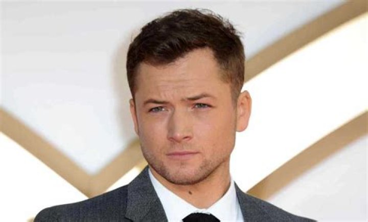 Taron Egerton Bio, Net Worth, Girlfriend, Relationship, Age, Facts