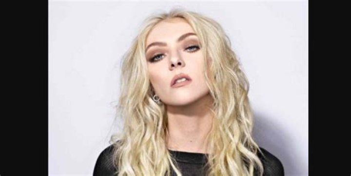 Taylor Momsen Net Worth 2024 Age, GF, Music Sales, Assets