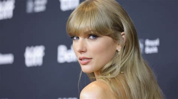 Taylor Swift: The Enigmatic Star's Weight And Height Revealed