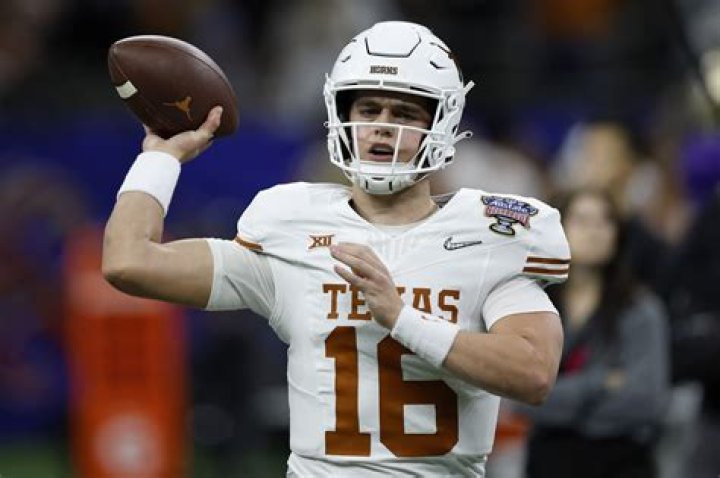 Texas Longhorns QB Arch Manning Net Worth NIL Deal