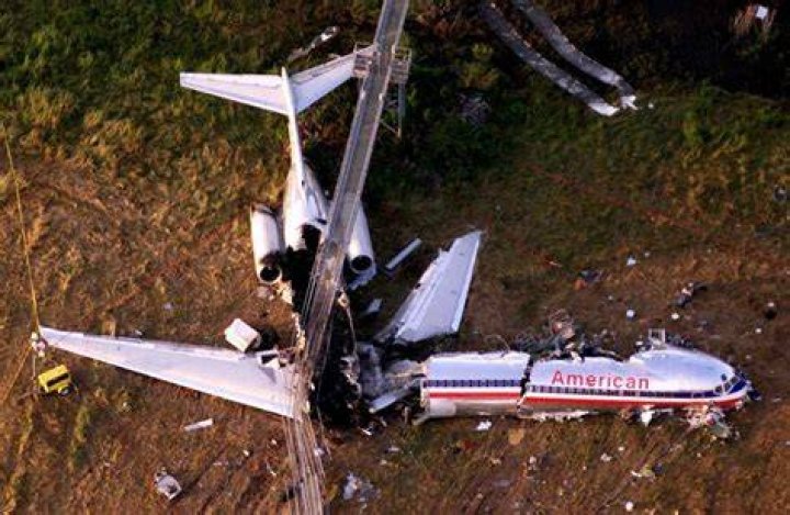 The crash of American Airlines Flight 191 near O'Hare Chicago Tribune