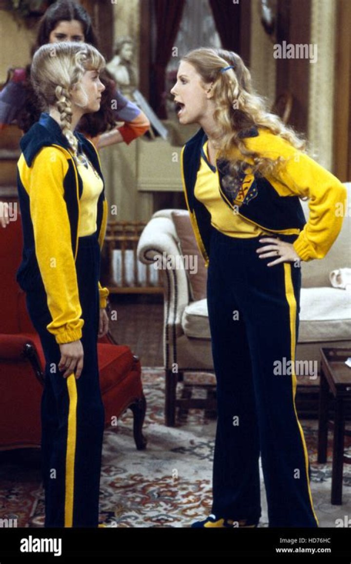 The Facts of Life from Los mejores roles de Clooney E! News