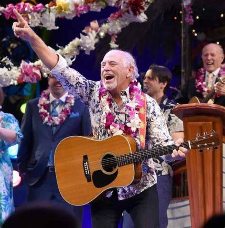 The Heartbreaking List of Celebrities Who Passed Away This Past Year