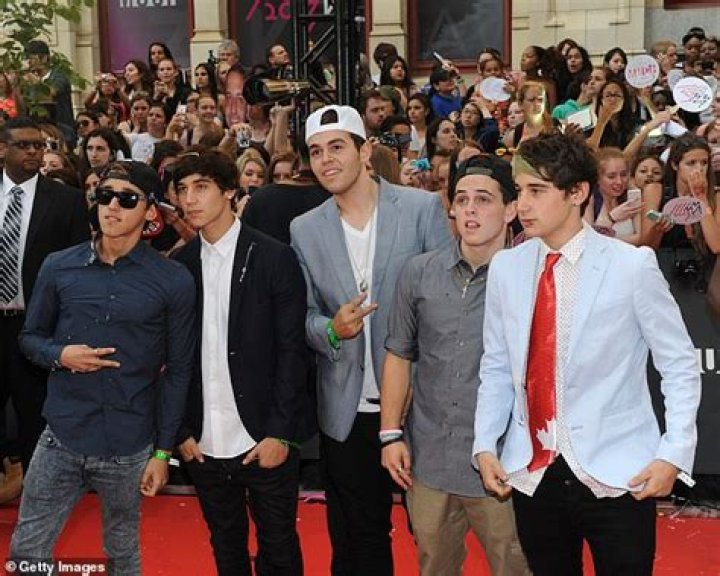 The Janoskians star Beau Brooks reveals weight loss Internewscast Journal