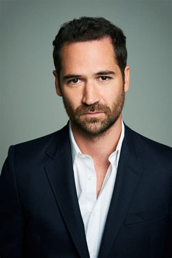 THE LINCOLN LAWYER Series Is Coming To Netflix Starring Manuel Garcia