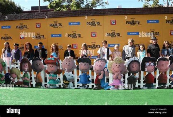 the premiere of THE PEANUTS MOVIE Featuring John O'Hurley, Lisa Mesloh