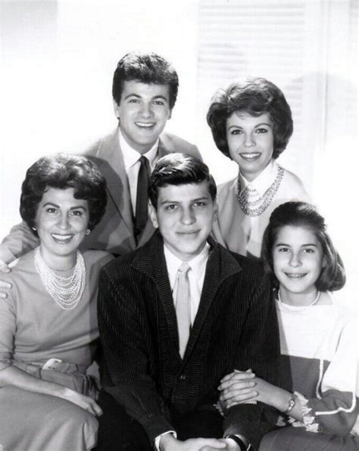 The Sinatra Family Tommy Sands, Nancy Sinatra Jr., Nancy Sinatra Sr