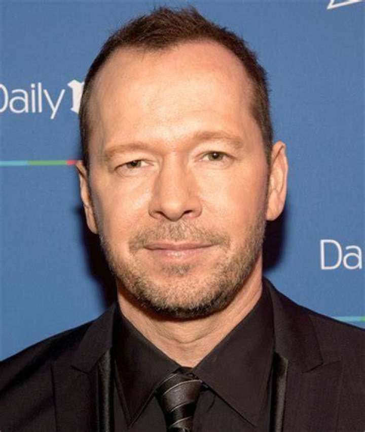The Ultimate Donny Walburg Resource: Biography, Net Worth, And Career