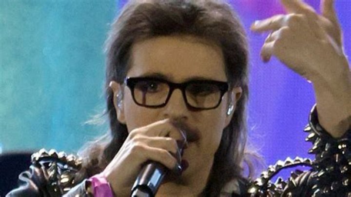The Untold Truth Of Rivers Cuomo