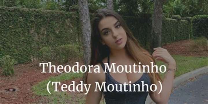 Theodora Moutinho / teddybearosito Nude, OnlyFans Leaks, The Fappening