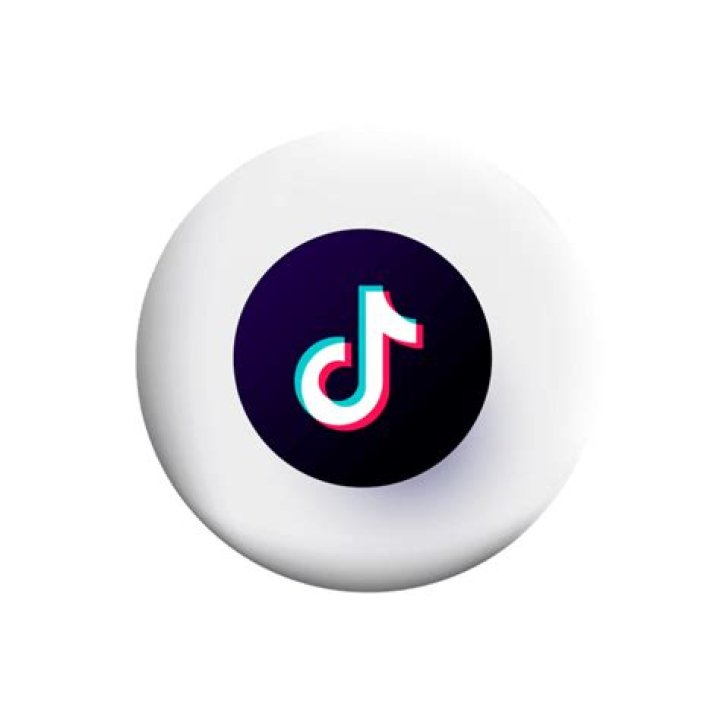 TIK TOK ☆ Dance White girls, Cute selfie ideas, Laverne