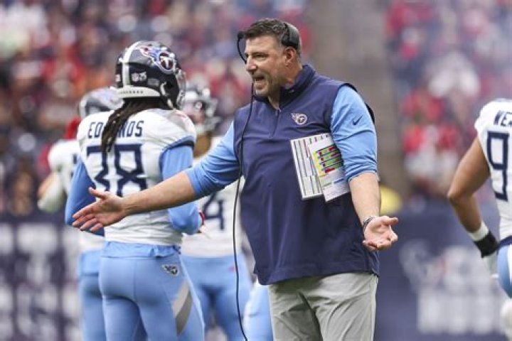 Titans head coach Mike Vrabel&rsquo;s wife responds to podcast comment