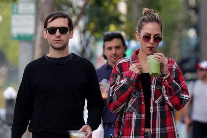 Tobey Maguire and Tatiana Dietman spotted ring shopping