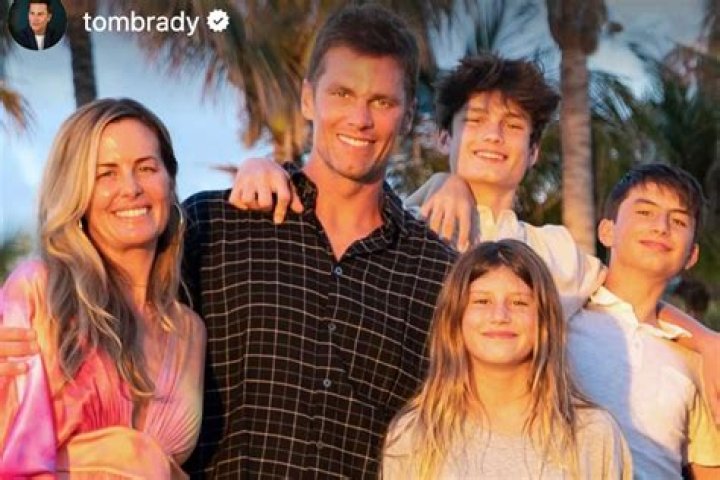 Tom Brady's Family Ties: Meet His Sisters