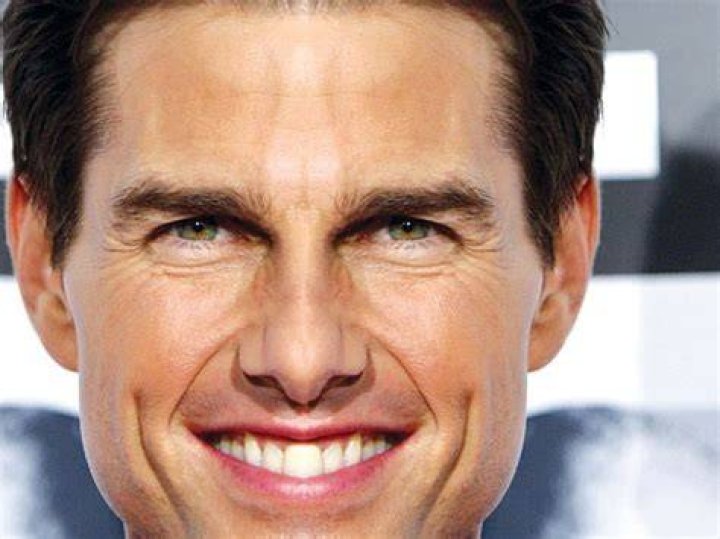 Tom Cruise Has Perfectly Aligned Tooth And It's Weird