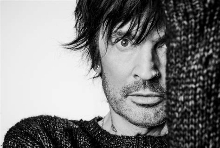 TOMMY LEE THE POWER OF SELF AND RIDING LIFE AT 320 MPH