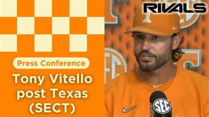 Tony Vitello, players react to split on Sunday with Southern Miss