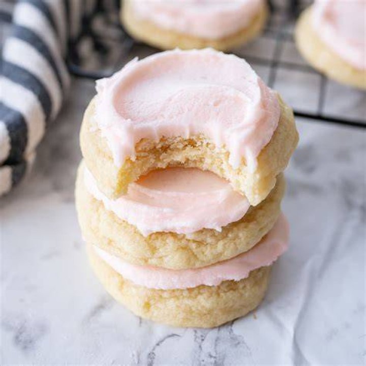 Top 2 Crumbl Cookies Recipes