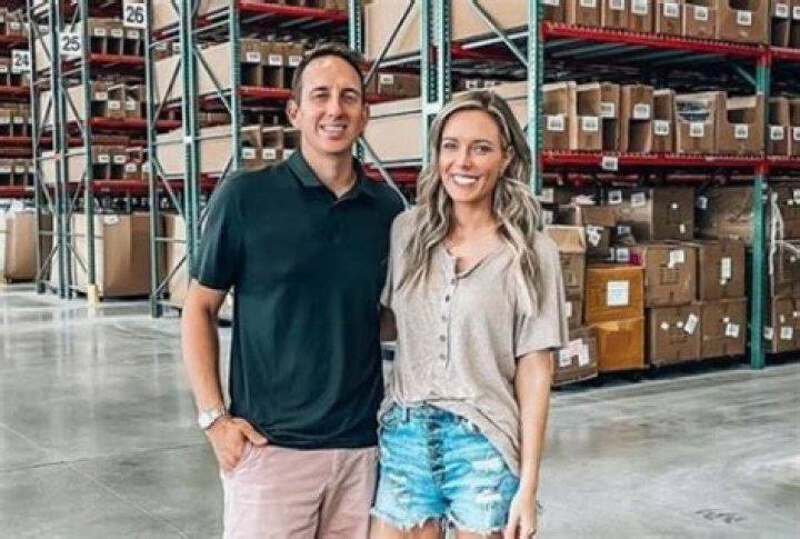 Tori Gerbig Deja su empleo para dedicarse a vender por y
