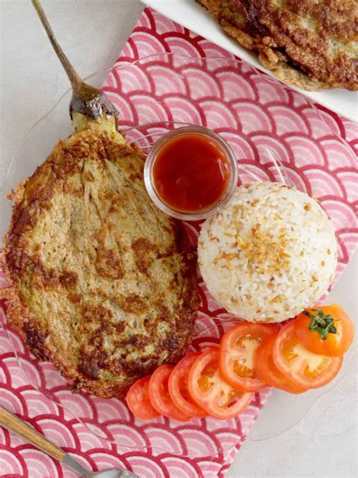 Tortang Talong (Filipinostyle Omelet) Kawaling Pinoy