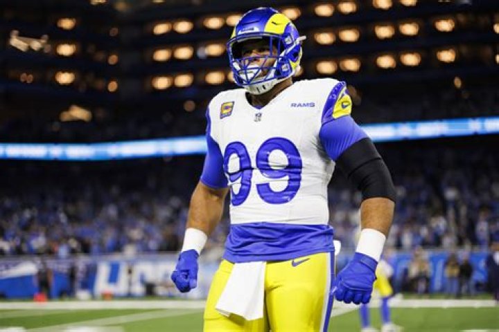 Travis Kelce Laughs About Aaron Donald Highlight 'Fking Throws Me