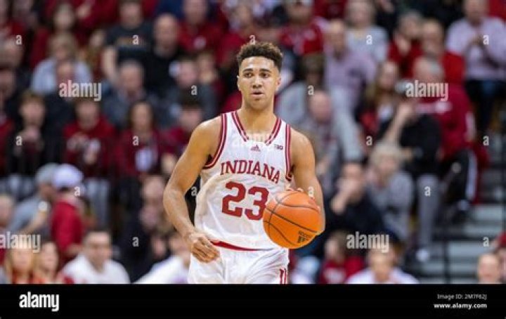 Trayce JacksonDavis Dominant as Indiana Beats Wyoming in 2022 NCAA