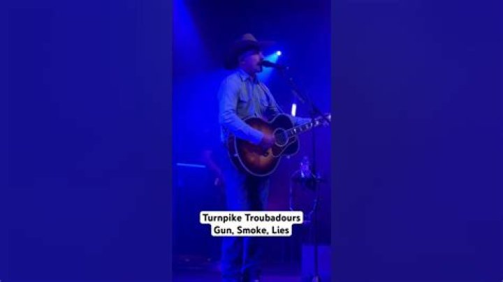 Turnpike TroubadoursGin Smoke and Lies Country music lyrics, Music